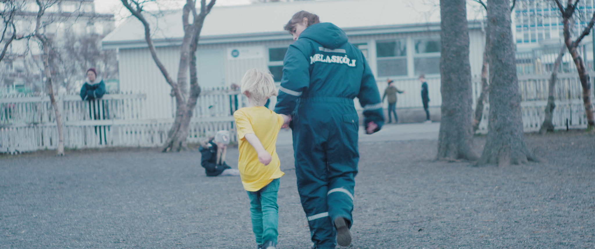 Manudagur — still 6